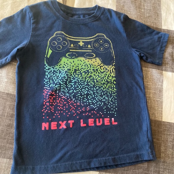 Boys old navy (3) shirt bundle size 6/7 - Picture 8 of 11